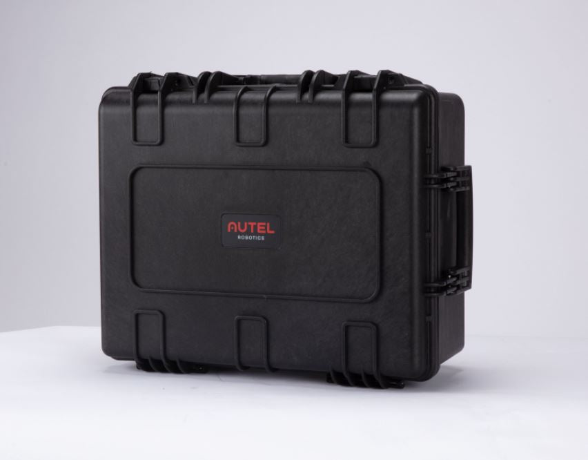 Autel Robotics Battery Bundle (4 Batteries + Battery Case) 15KG for Dragonfish Pro — closed carrying case