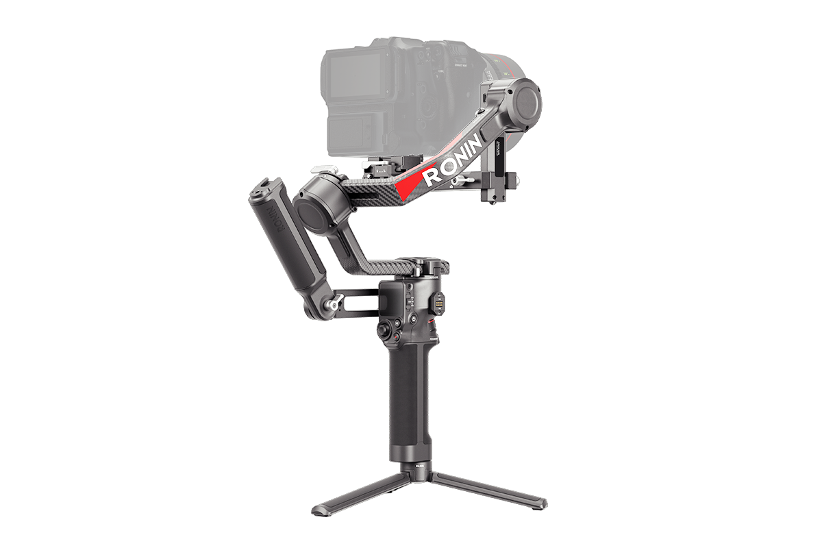 DJI RS 4 Pro — camera outline illustrates gimbal fit