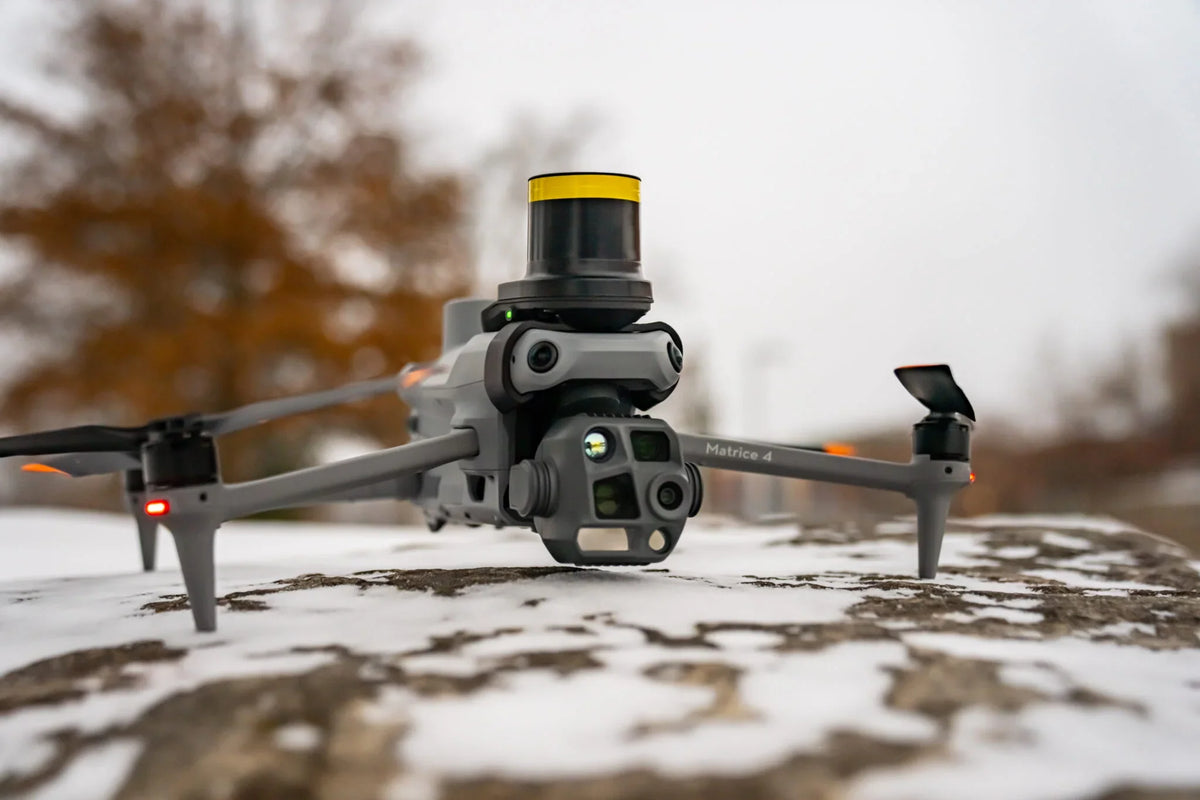 AVSS PRS-M4S installed on a DJI Matrice 4-series aircraft; installation example.